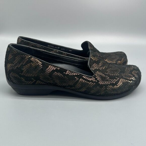Dansko Olivia Women's 6.5 Bronze Snake Leather Comfort Clogs Slip-On Round Toe - Picture 6 of 10
